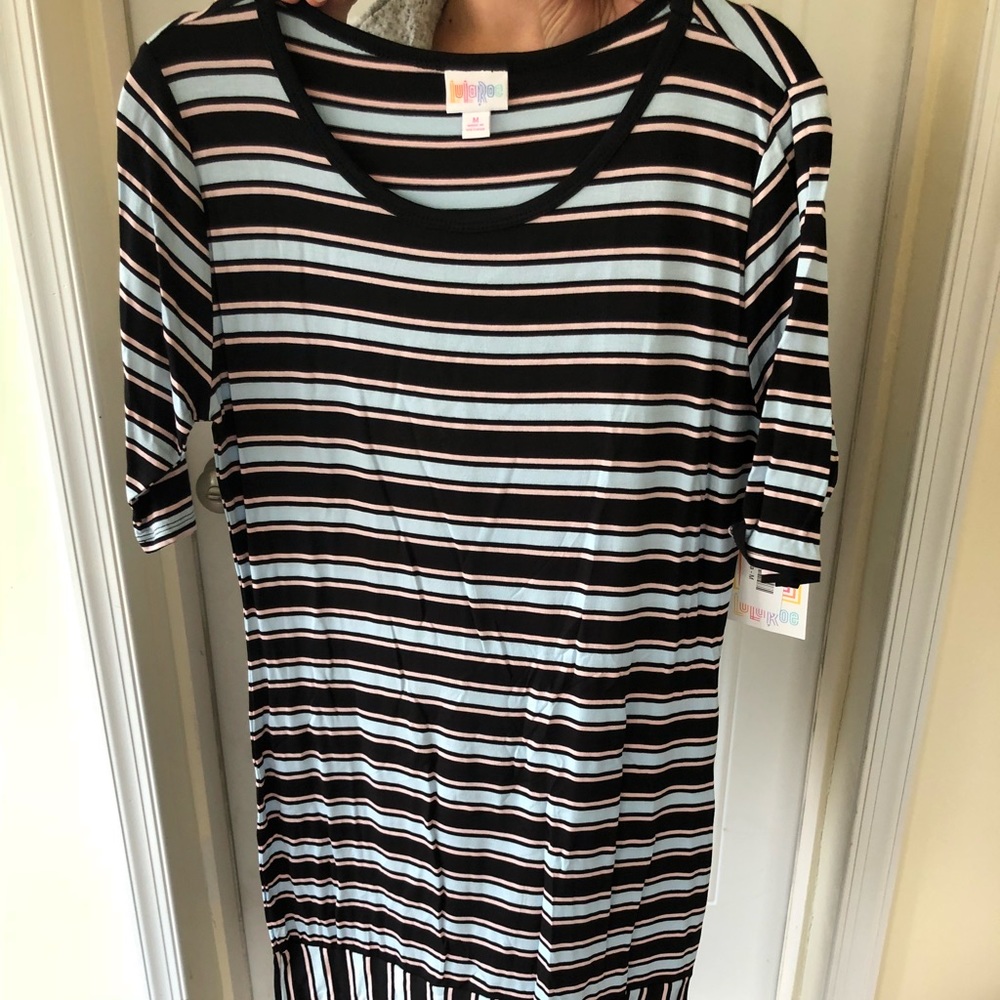 Medium LuLaRoe Julia NWT